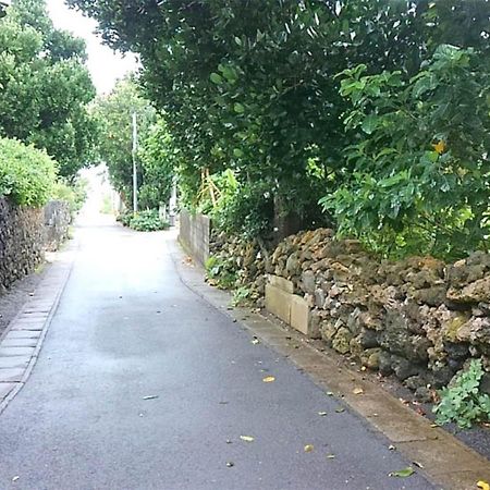 石垣島 一棟貸切りのお宿 ちゅら赤瓦 Ishigaki  ภายนอก รูปภาพ