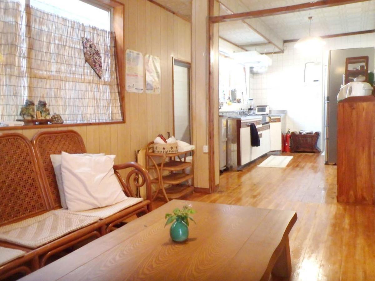 石垣島 一棟貸切りのお宿 ちゅら赤瓦 Ishigaki  ภายนอก รูปภาพ